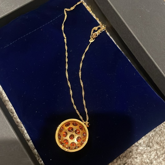 Ruby red pendent - Picture 2 of 2